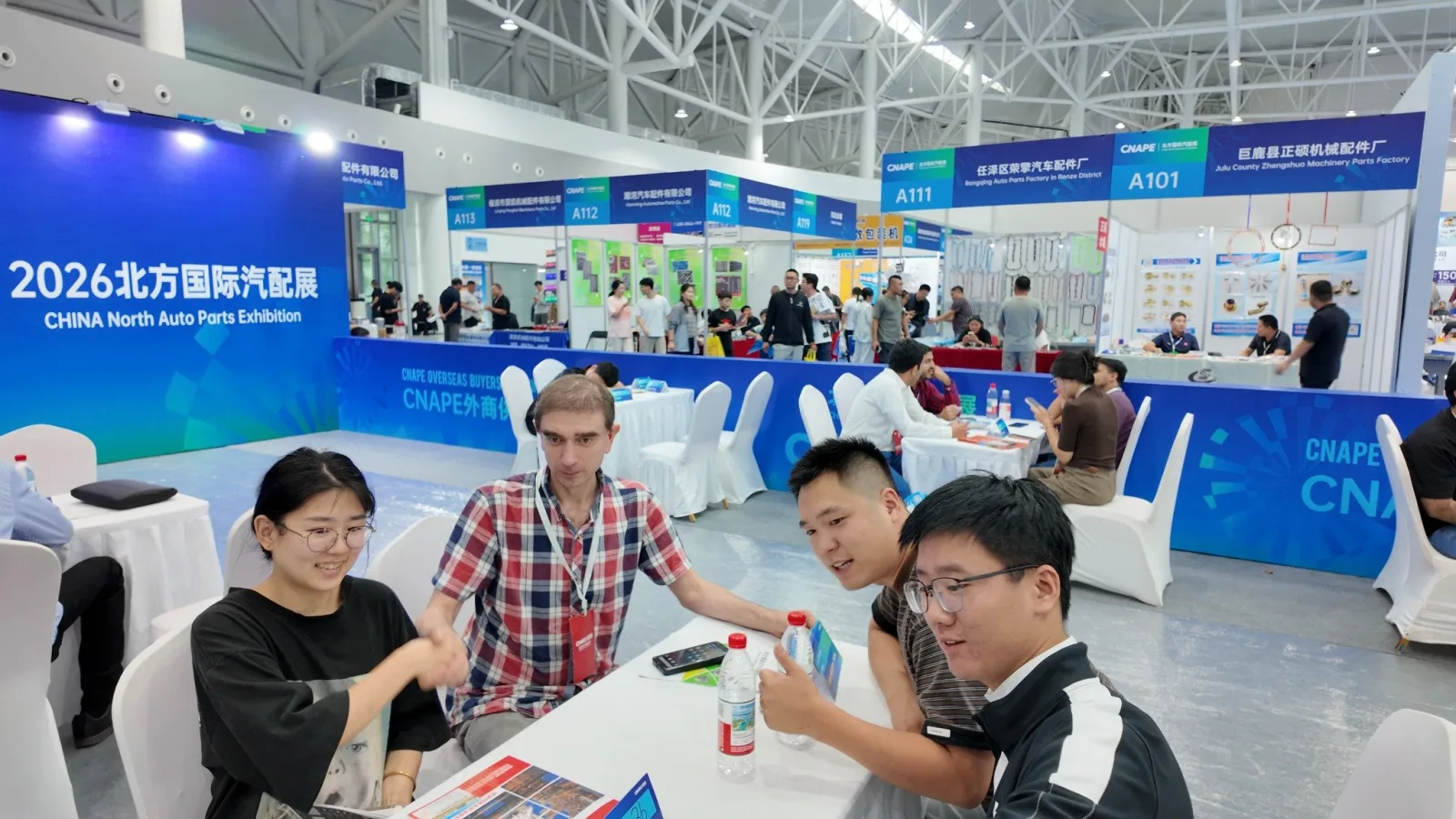 Customers & Partners 6